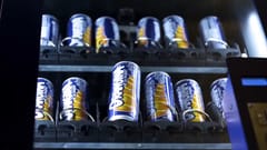 Orangina: Shake the dispenser