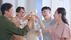 TVC Tết 2024 Aba: Âu lo ngày tất niên - Chi tiêu để vươn tới thành công năm mới
