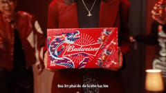 TVC Tết 2024: Trao Budweiser rực đỏ, chinh phục đỉnh cao (Promotion)