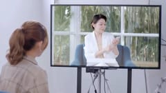 PNJ: Phụ nữ khó hiểu hay do bạn chưa đủ yêu?