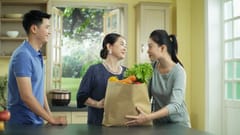 TVC BlueStone: Nồi chiên thạch sanh – mình anh cân tất