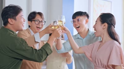 TVC Tết 2024 Aba: Âu lo ngày tất niên - Chi tiêu để vươn tới thành công năm mới