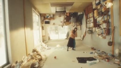 TVC “Gravity Cat” quảng bá trò chơi không trọng lực